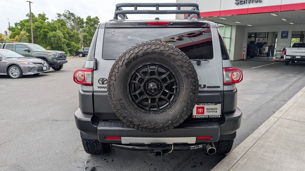 2014 Toyota FJ Cruiser 4WD 4dr Auto (Natl)