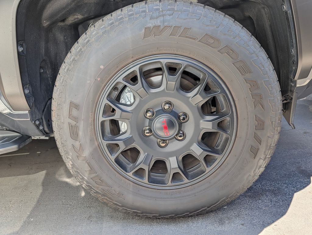 2025 Toyota 4Runner TRD Off-Road Premium