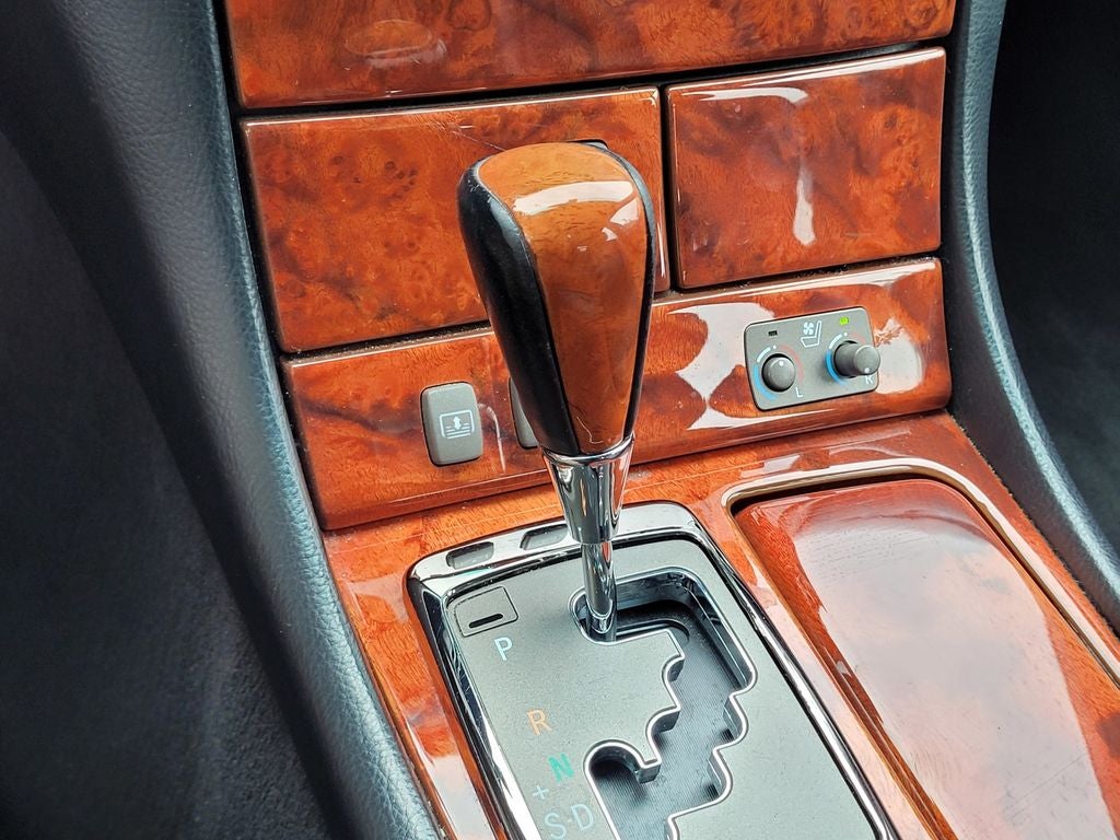 2004 Lexus LS 430