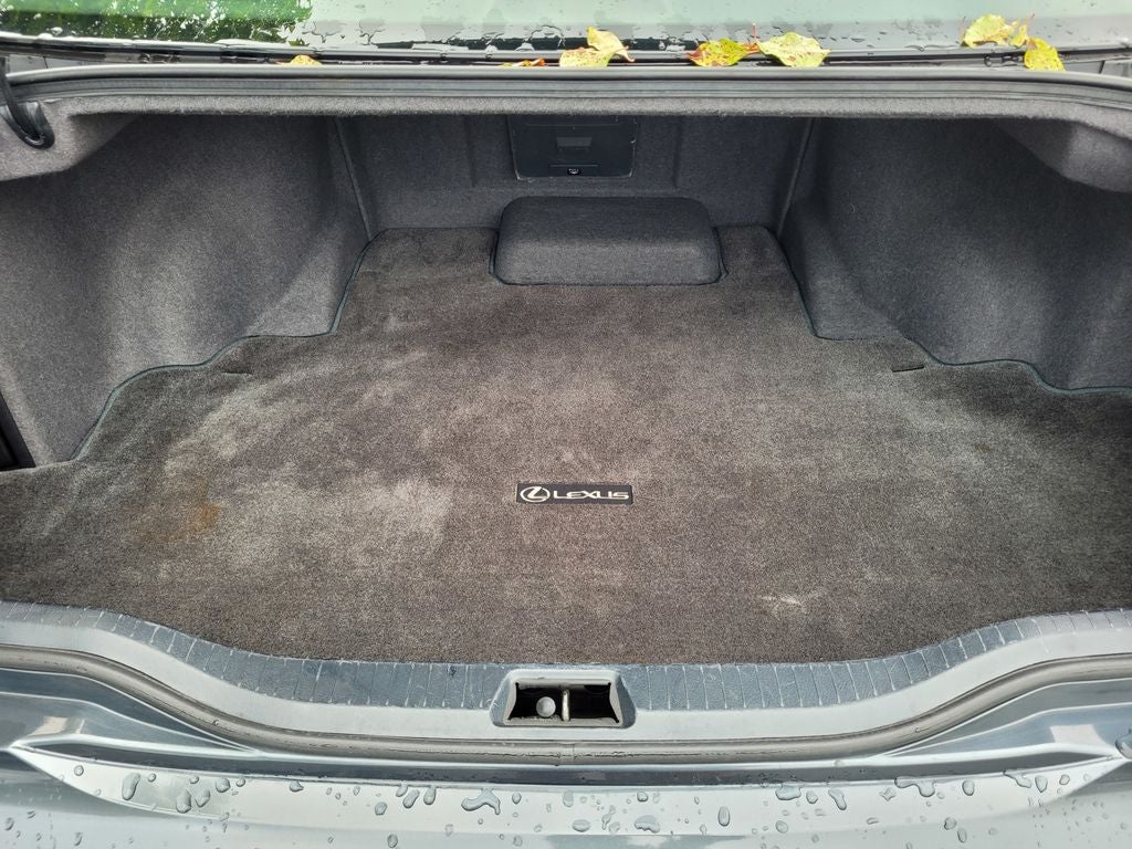 2004 Lexus LS 430