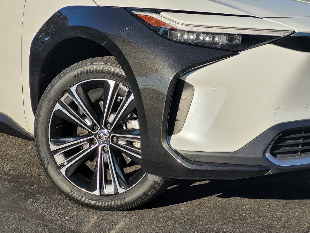 2023 Toyota bZ4X Limited