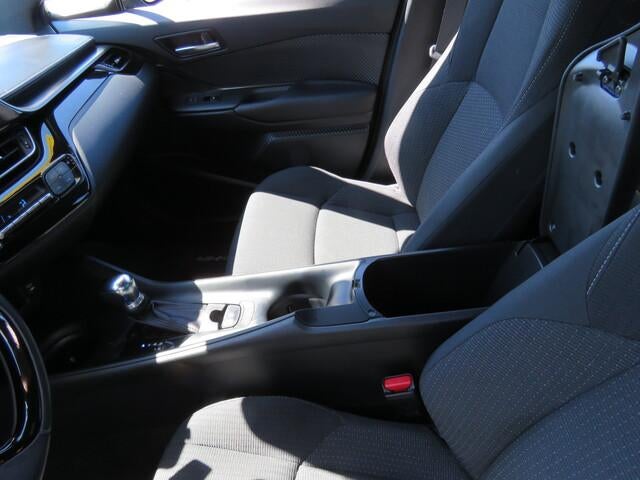 2018 Toyota C-HR XLE Premium