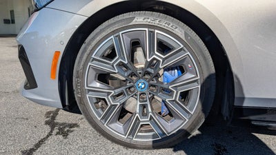 2024 BMW i5 M60 xDrive