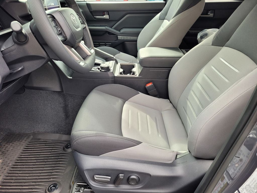 2025 Toyota Tacoma TRD Off Road - Photo 8