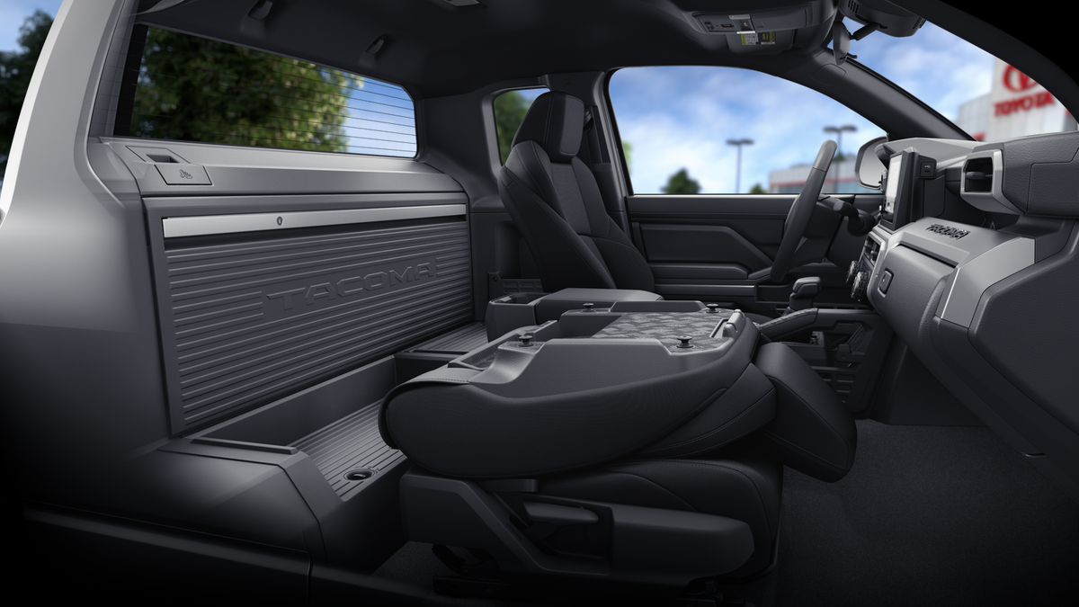 2025 Toyota Tacoma SR5