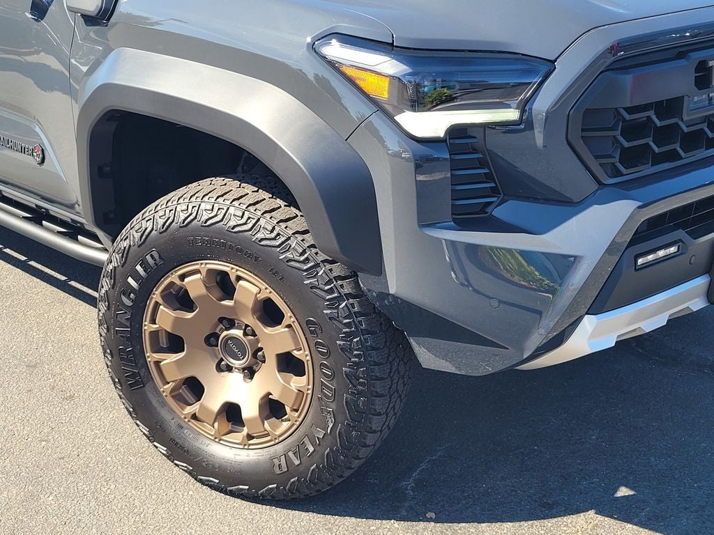 2026 Toyota Tacoma Trailhunter - Photo 6