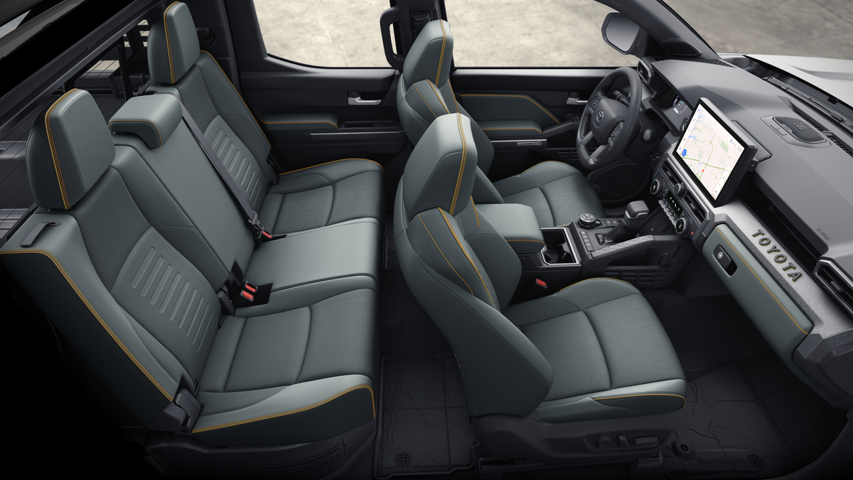 2026 Toyota Tacoma i-FORCE MAX Tacoma Trailhunter