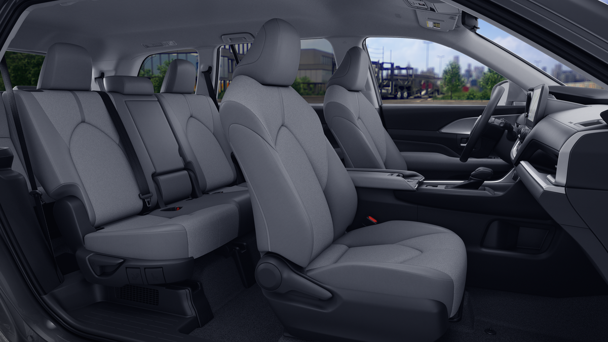 2026 Toyota Grand Highlander Hybrid LE