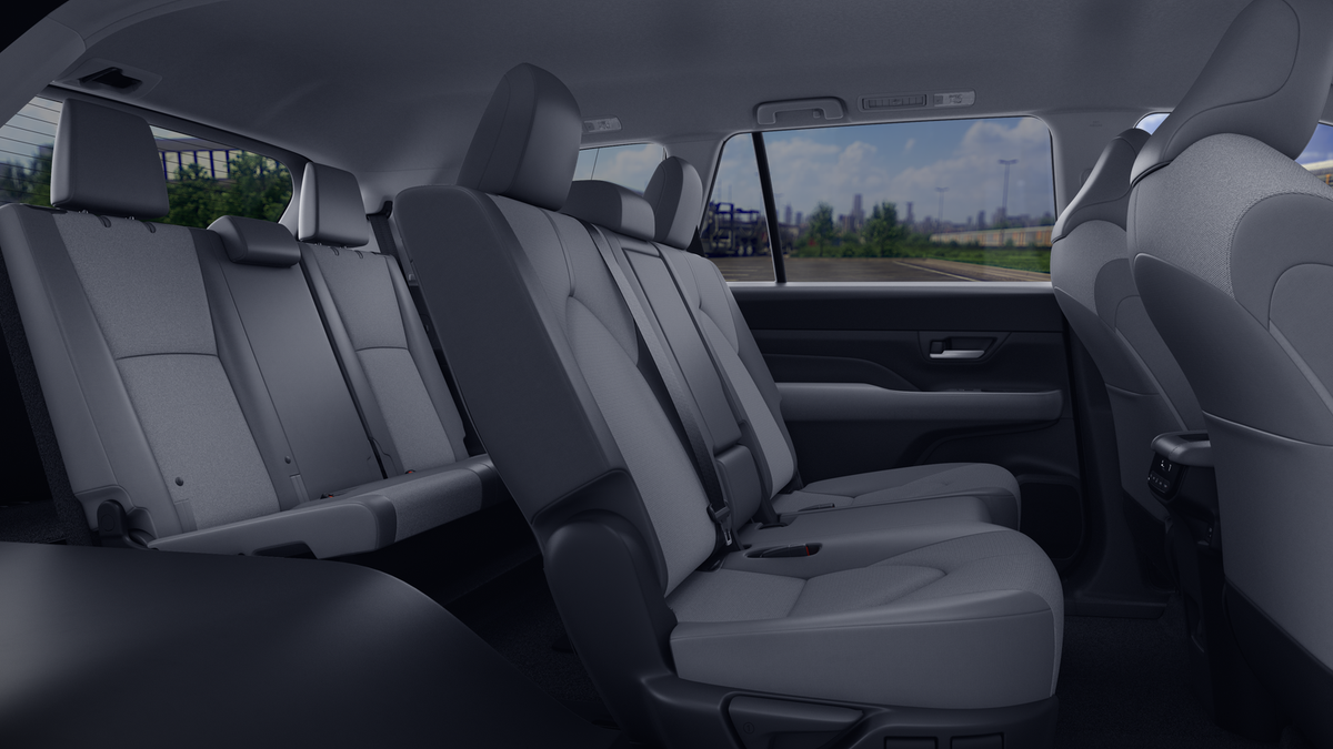 2026 Toyota Grand Highlander Hybrid LE