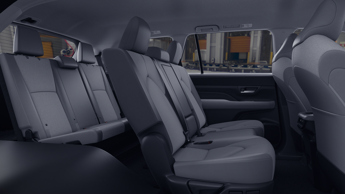 2026 Toyota Grand Highlander Hybrid LE