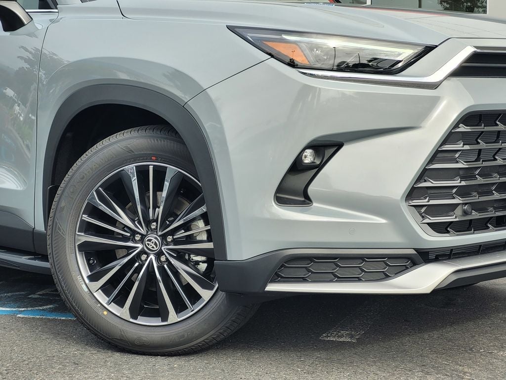 2026 Toyota Grand Highlander Hybrid MAX Platinum