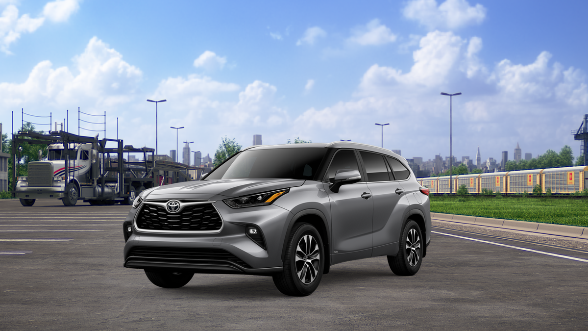 2026 Toyota Highlander Hybrid XLE AWD's photo