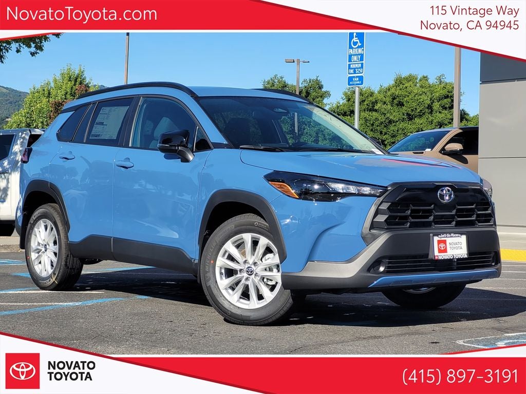 2026 Toyota Corolla Cross LE