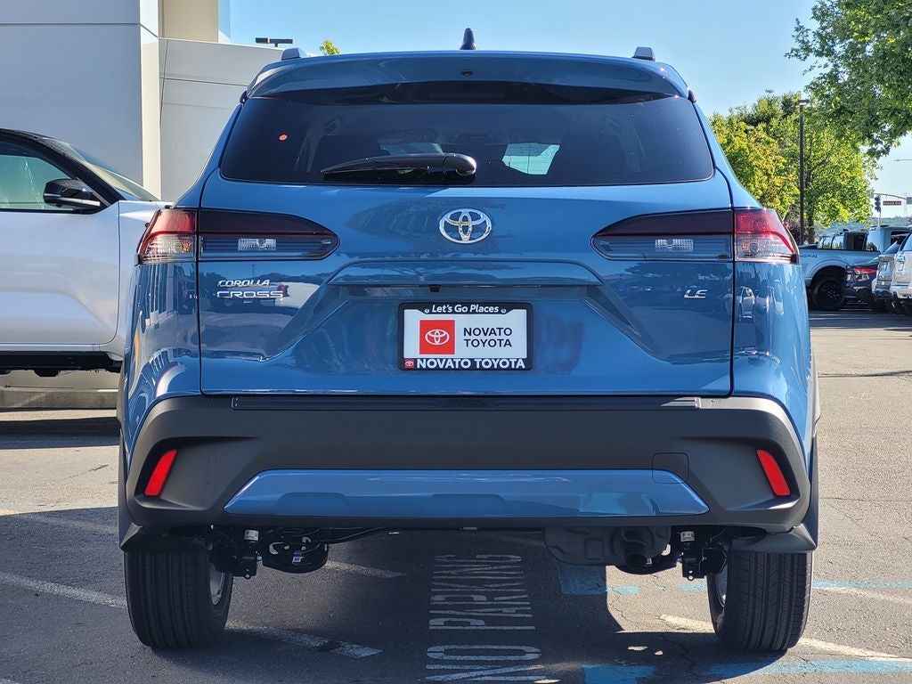2026 Toyota Corolla Cross LE