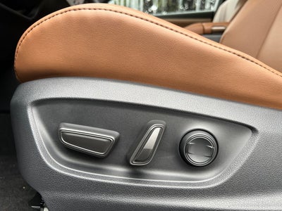 2026 Toyota Toyota Crown Signia XLE