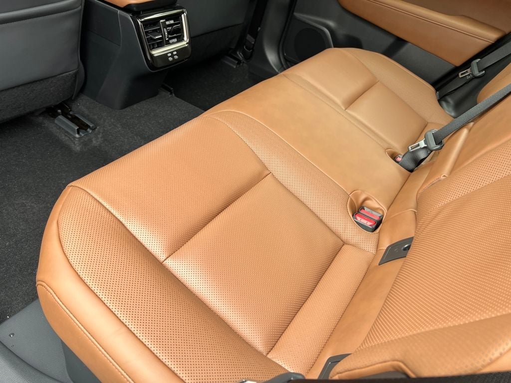 2026 Toyota Toyota Crown Signia XLE