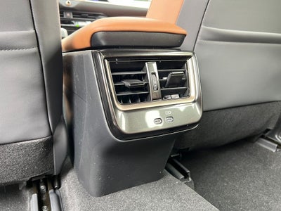 2026 Toyota Toyota Crown Signia XLE