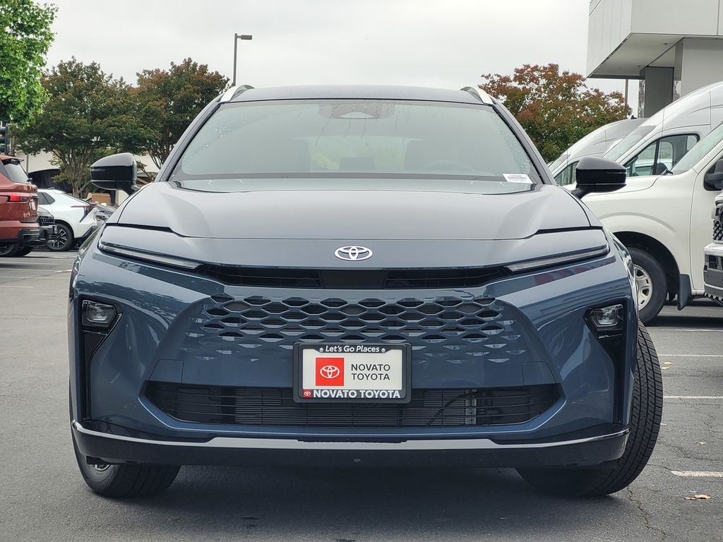 2026 Toyota Toyota Crown Signia XLE