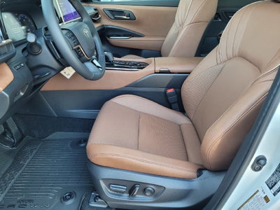 2026 Toyota Toyota Crown Signia Limited