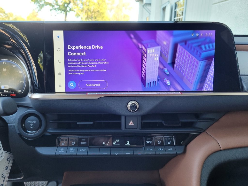 2026 Toyota Toyota Crown Signia Limited