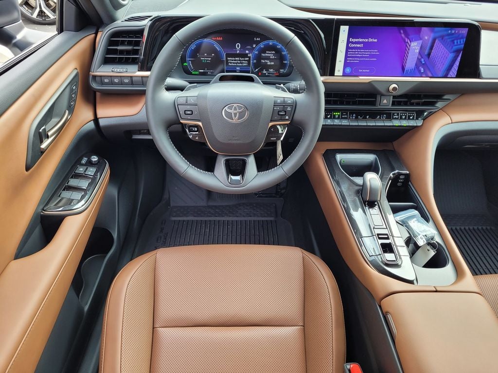 2026 Toyota Toyota Crown Signia Limited