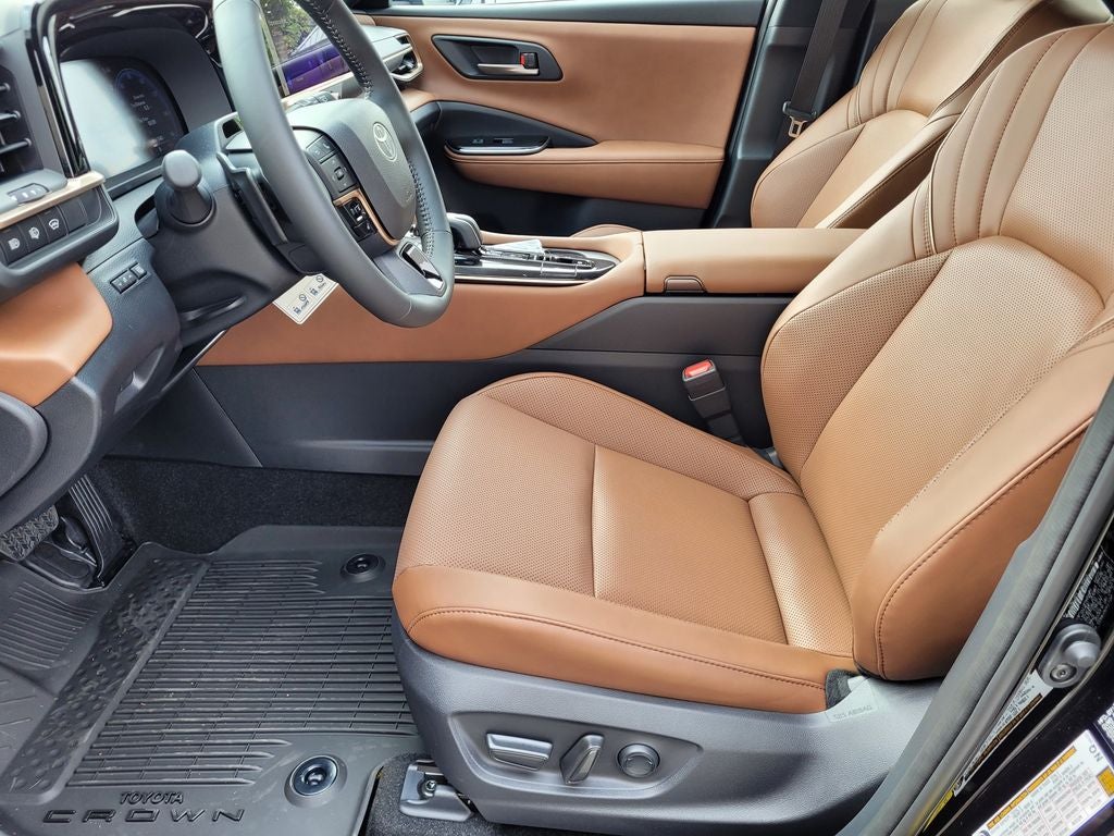2026 Toyota Toyota Crown Signia Limited
