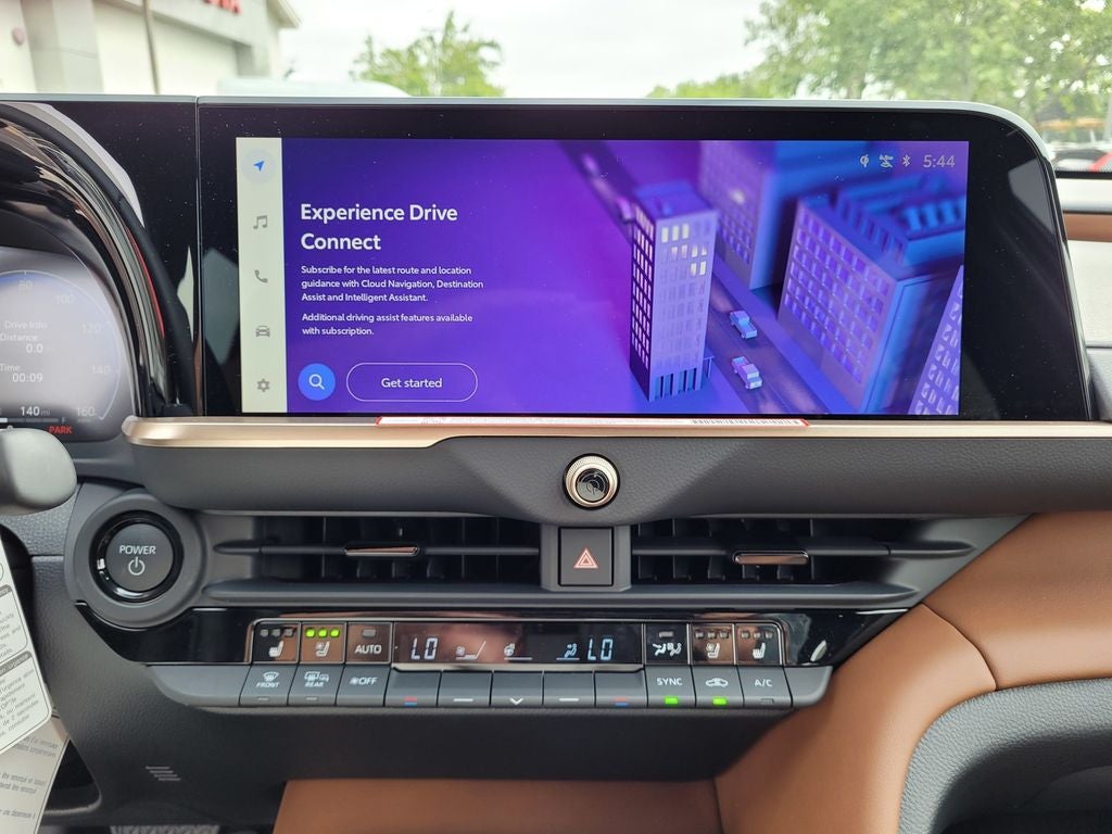 2026 Toyota Toyota Crown Signia Limited