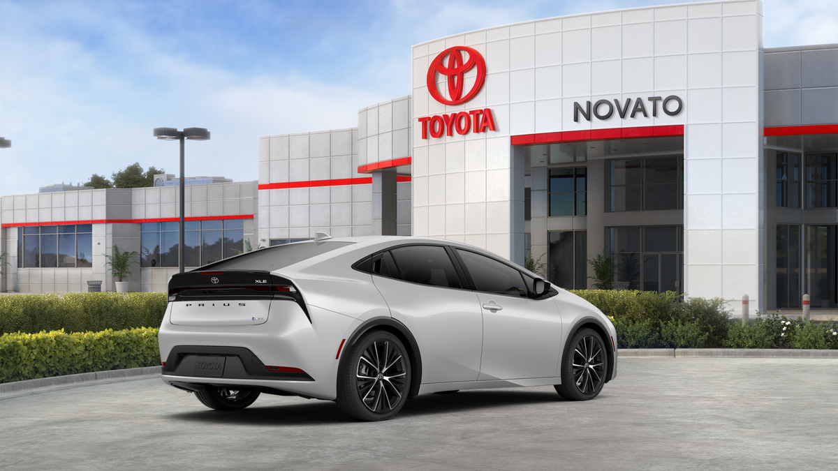 2027 Toyota Prius XLE