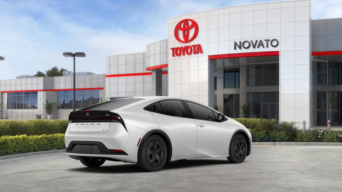 2027 Toyota Prius LE