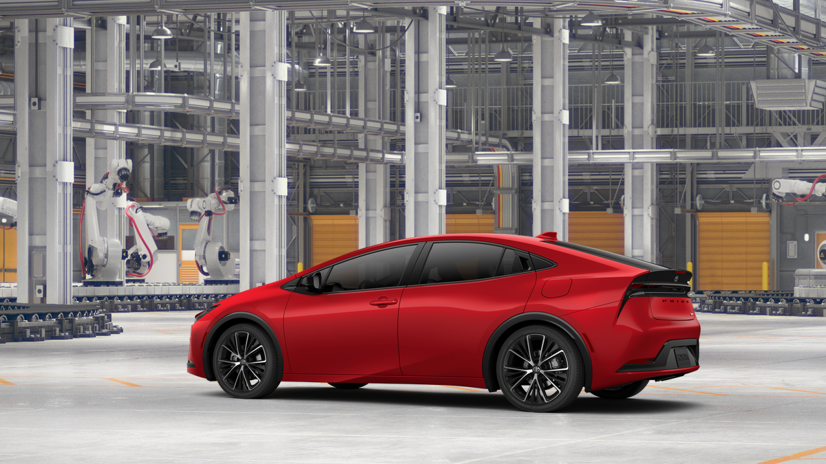 2027 Toyota Prius XLE