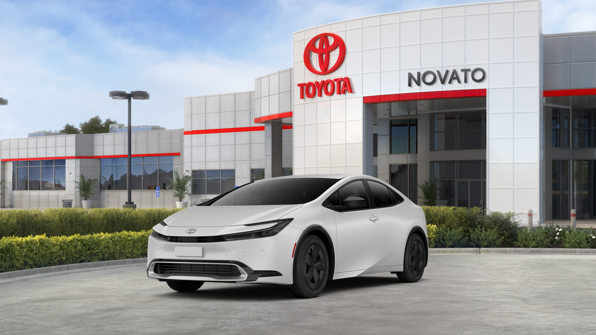 2027 Toyota Prius Plug-in Hybrid SE