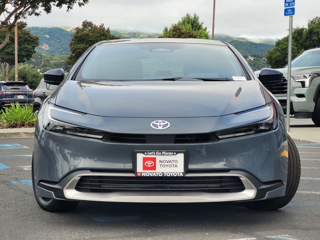 2026 Toyota Prius Plug-in Hybrid SE