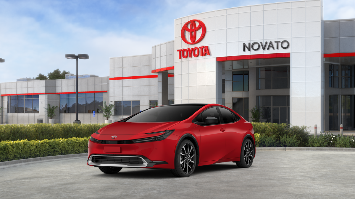 2027 Toyota Prius Plug-in Hybrid XSE Premium