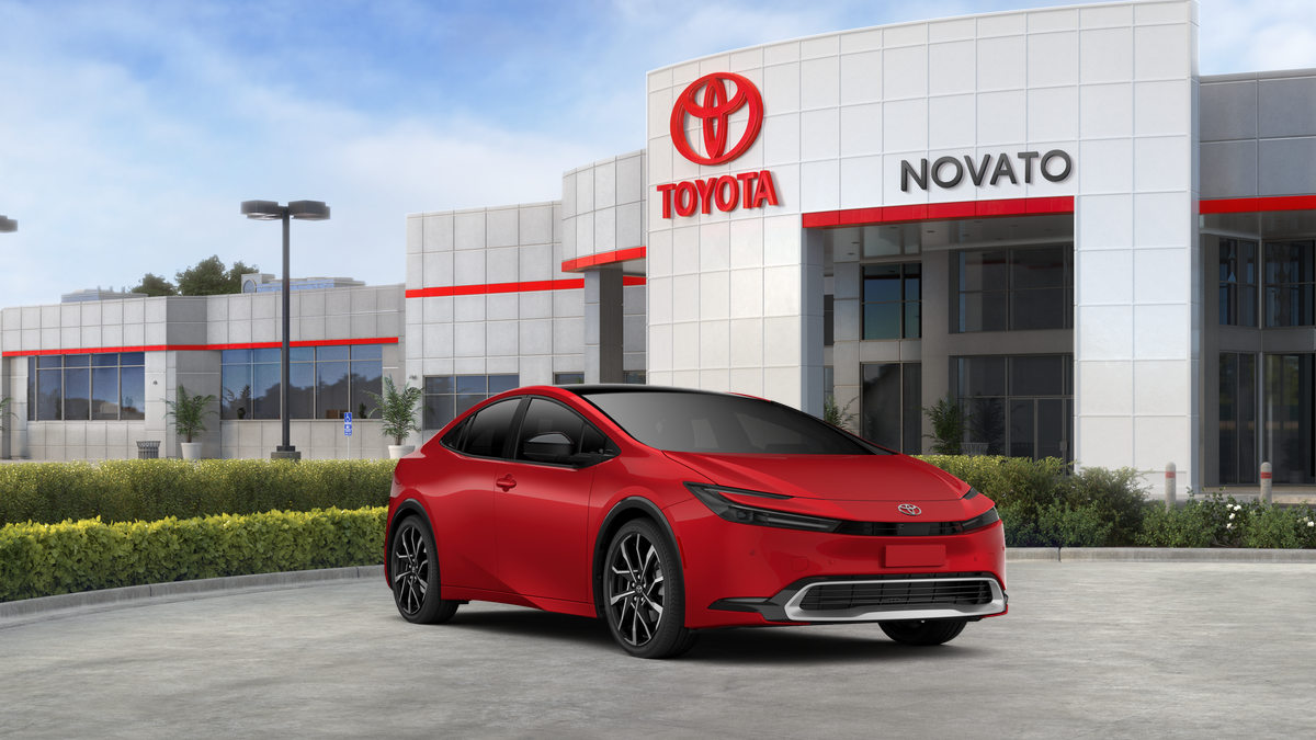 2027 Toyota Prius Plug-in Hybrid XSE Premium