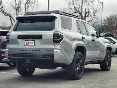 2025 Toyota 4Runner i-FORCE MAX 4Runner Platinum