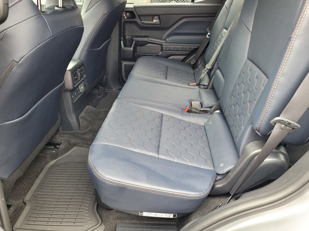 2025 Toyota 4Runner i-FORCE MAX 4Runner Platinum