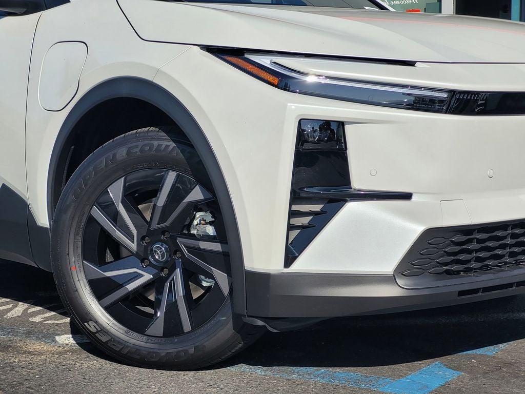 2026 Toyota C-HR SE