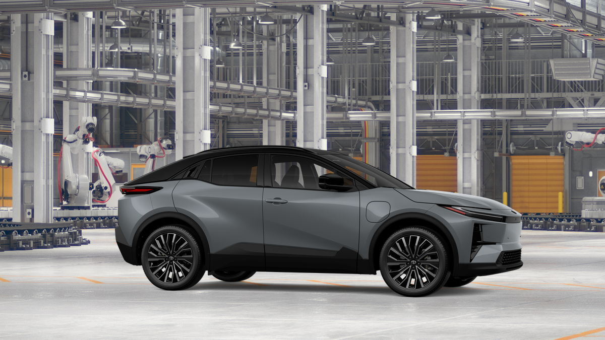 2027 Toyota C-HR XSE