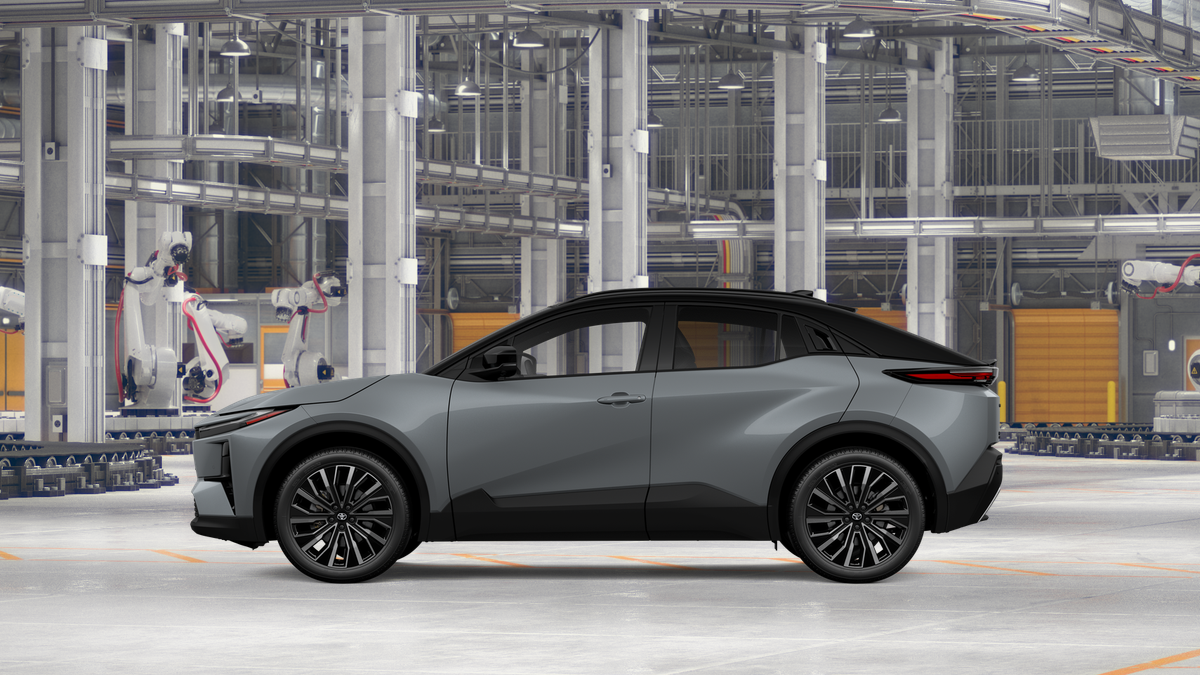 2027 Toyota C-HR XSE