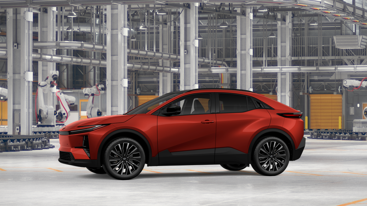 2027 Toyota C-HR XSE