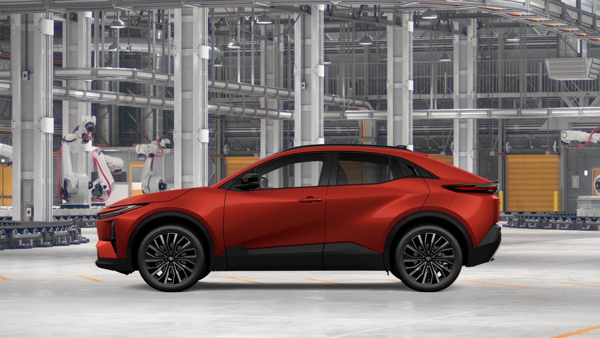 2027 Toyota C-HR XSE
