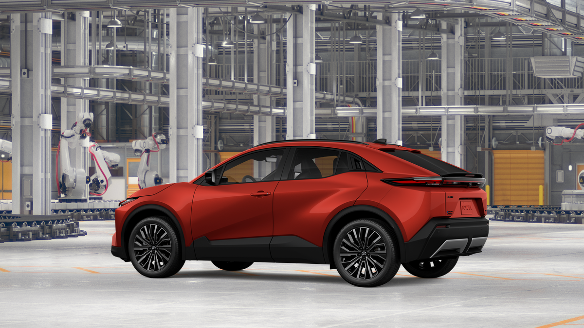 2027 Toyota C-HR XSE