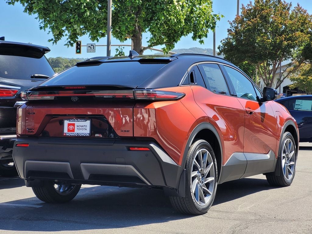 2026 Toyota C-HR XSE