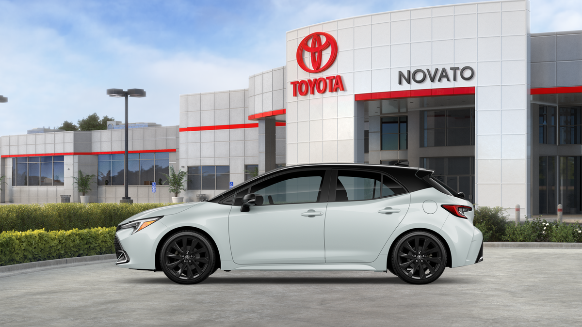 2026 Toyota Corolla Hatchback XSE