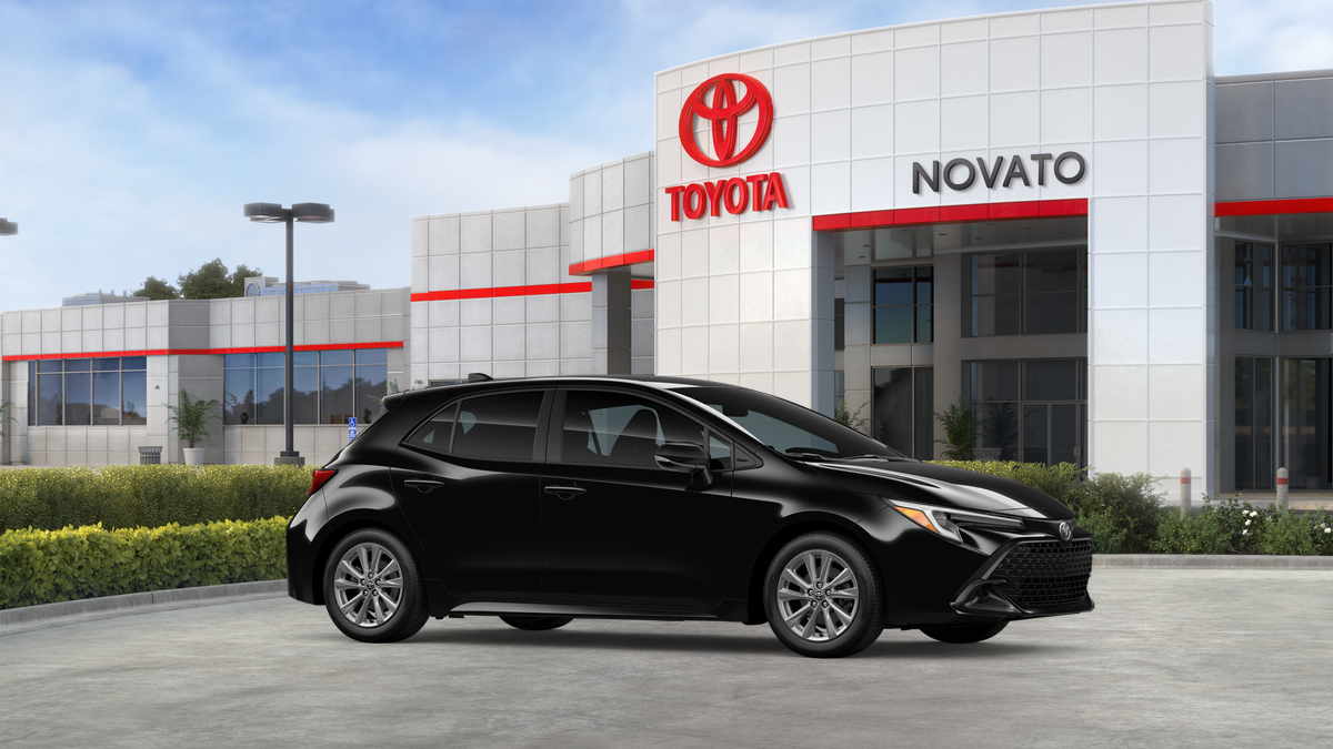 2026 Toyota Corolla Hatchback SE