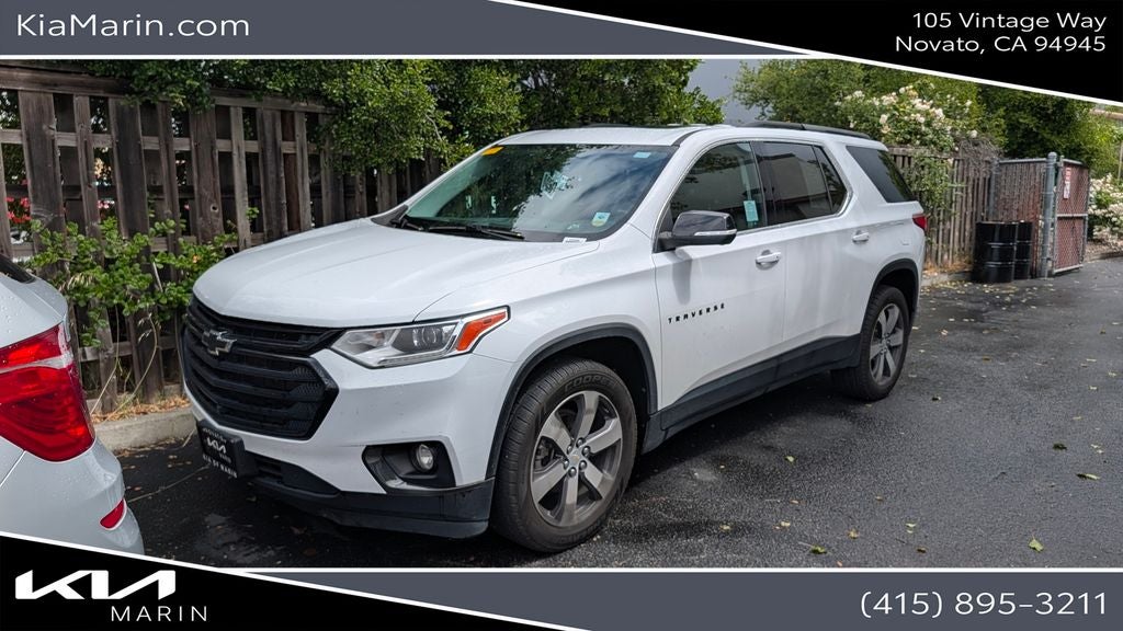 2021 Chevrolet Traverse LT Leather