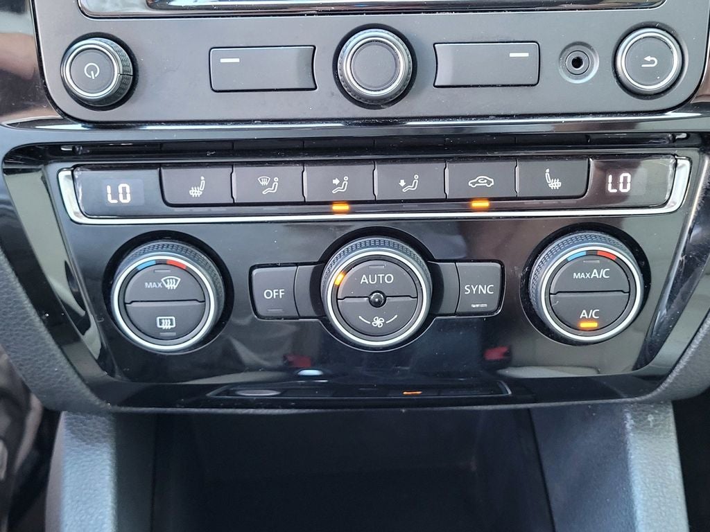 2015 Volkswagen Jetta Hybrid SEL Premium
