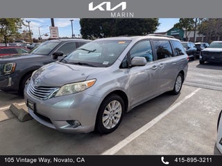 2011 Toyota Sienna Limited Platinum AWD