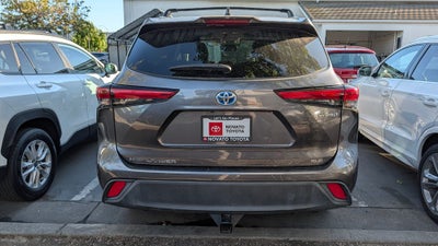 2021 Toyota Highlander Hybrid XLE