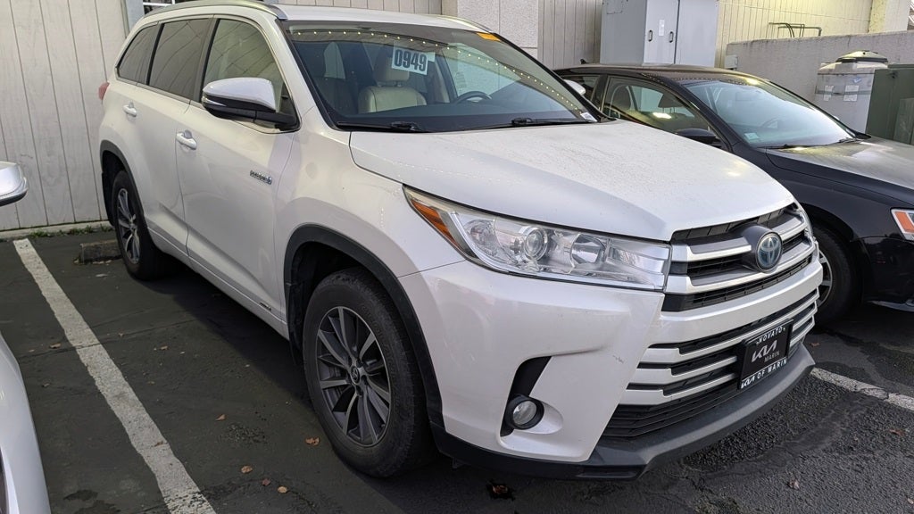 2017 Toyota Highlander Hybrid XLE